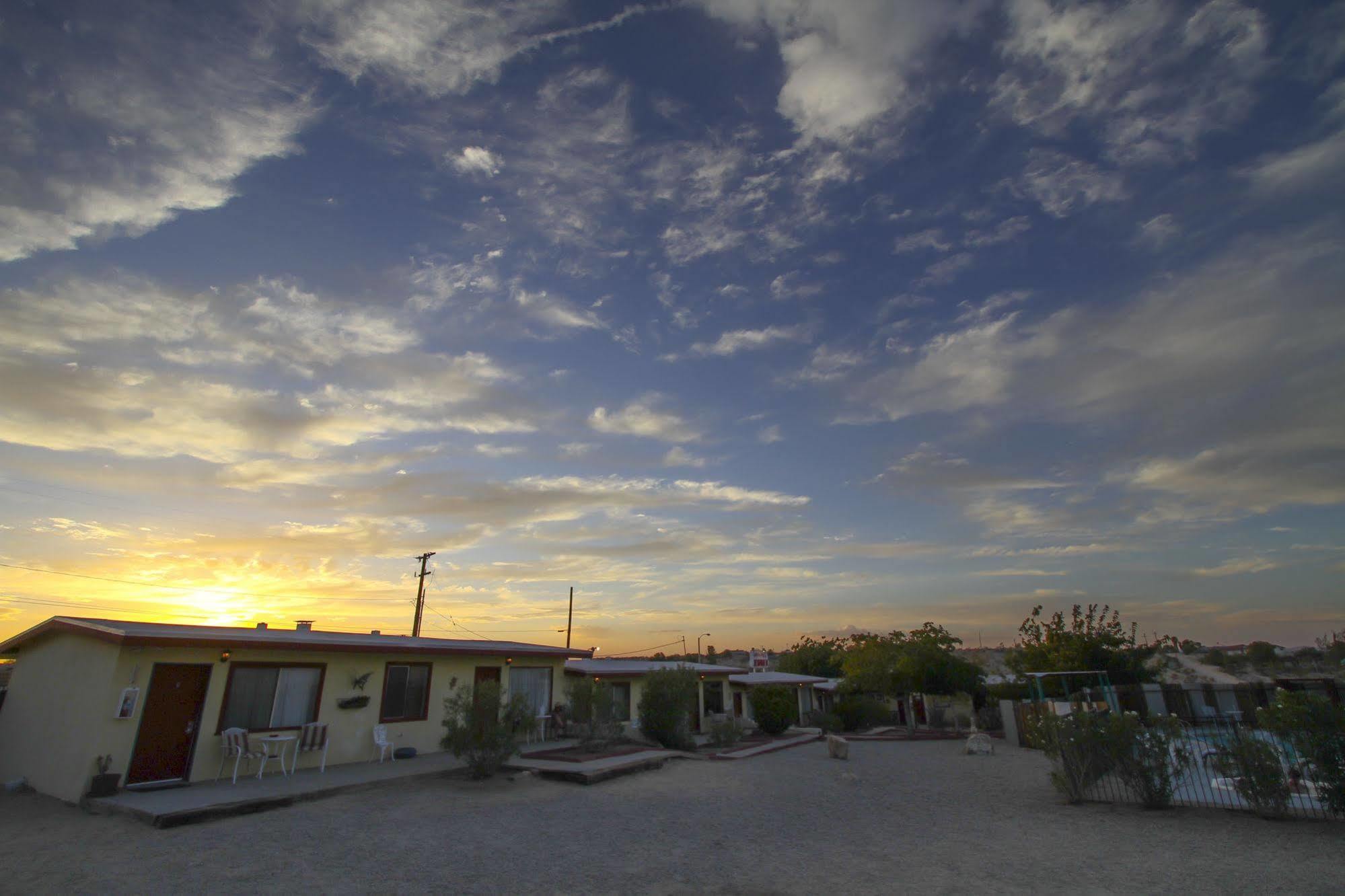 Harmony Motel Twentynine Palms Exteriör bild
